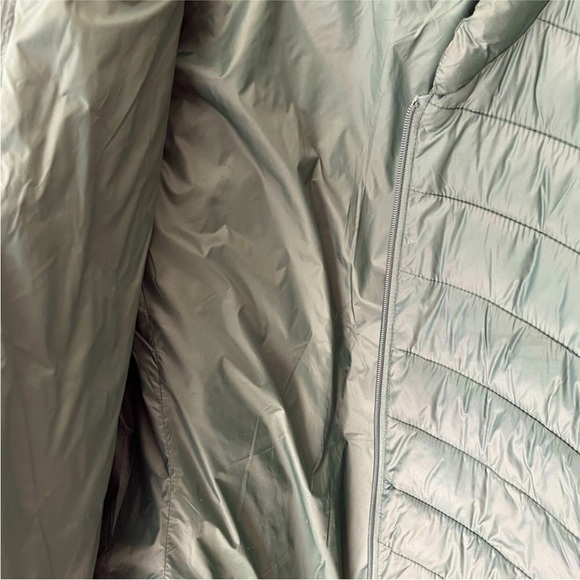 Roxy lightweight Green Jacket Medium - Picture 4 of 4